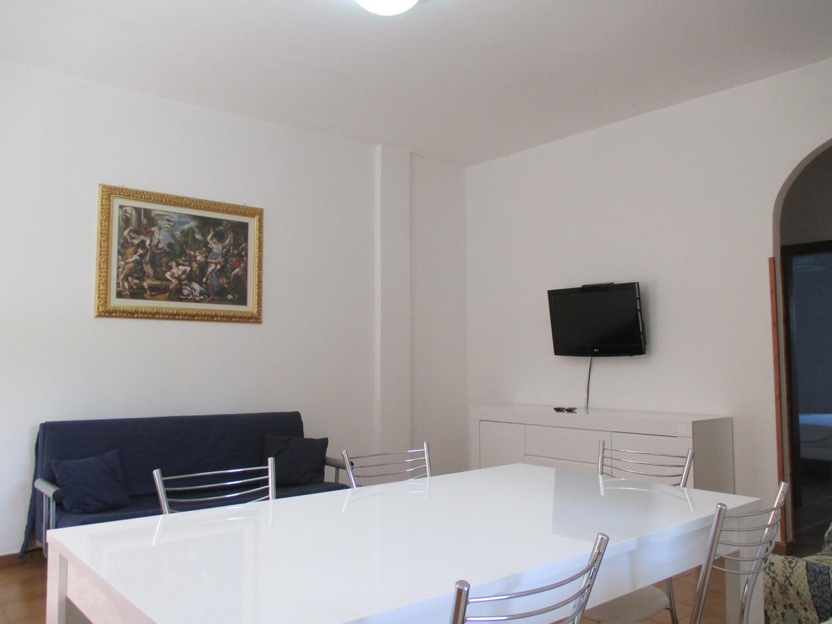 Palinuro Casa Vacanze "Donna Antonia" Экстерьер фото