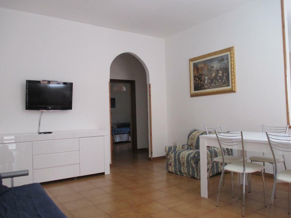 Palinuro Casa Vacanze "Donna Antonia" Экстерьер фото